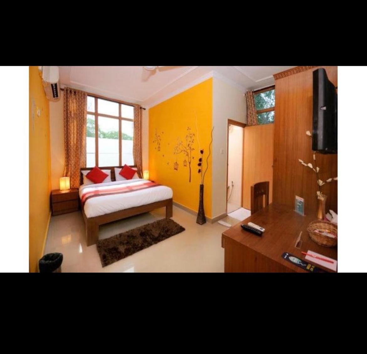 Hotel Samrat Neemrana Extérieur photo